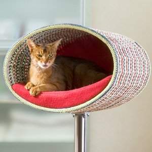 crocheted cat cave